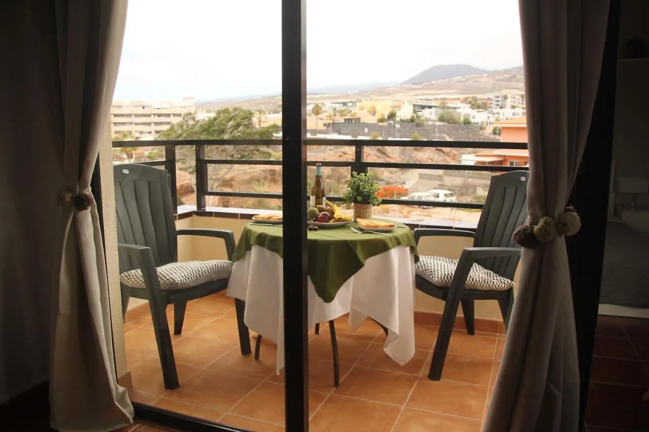 אדחה Tenerife Beach Apartment Adeje